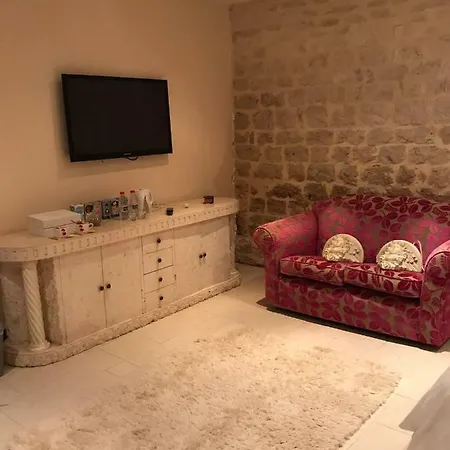 Poppy's Paradise 4* Bréville