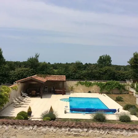 Bed & Breakfast Poppy's Paradise 4*